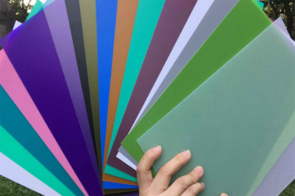 标准光源箱检测PVC板材的颜色差异